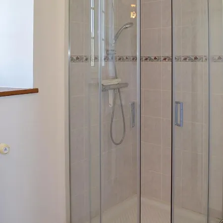 Gorgeous In With Wifi *